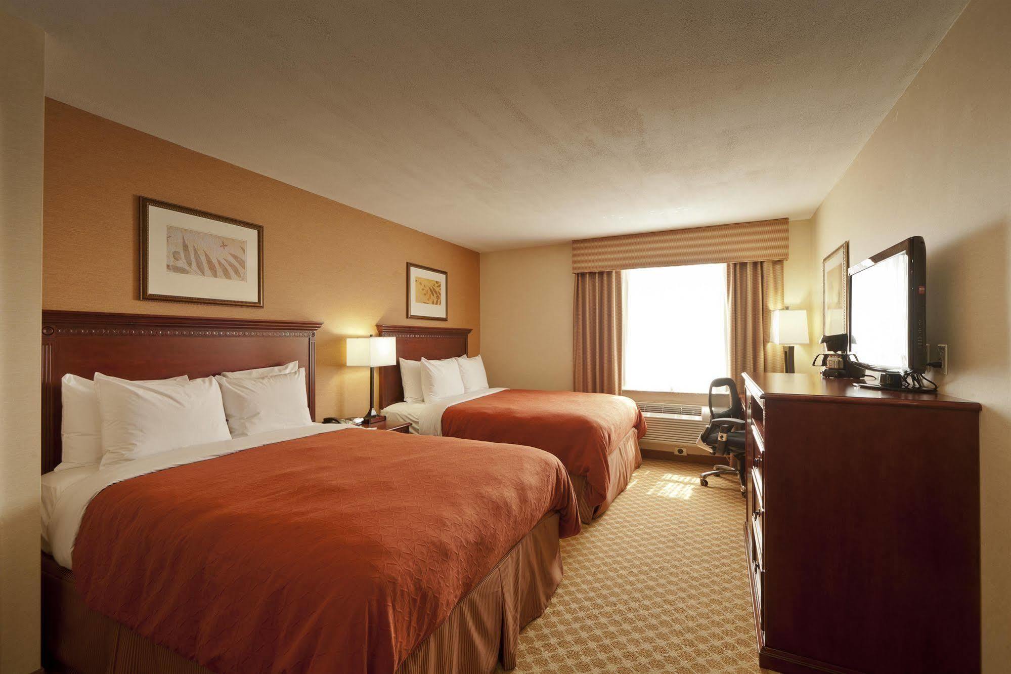 Hotel Queens County And Nueva York